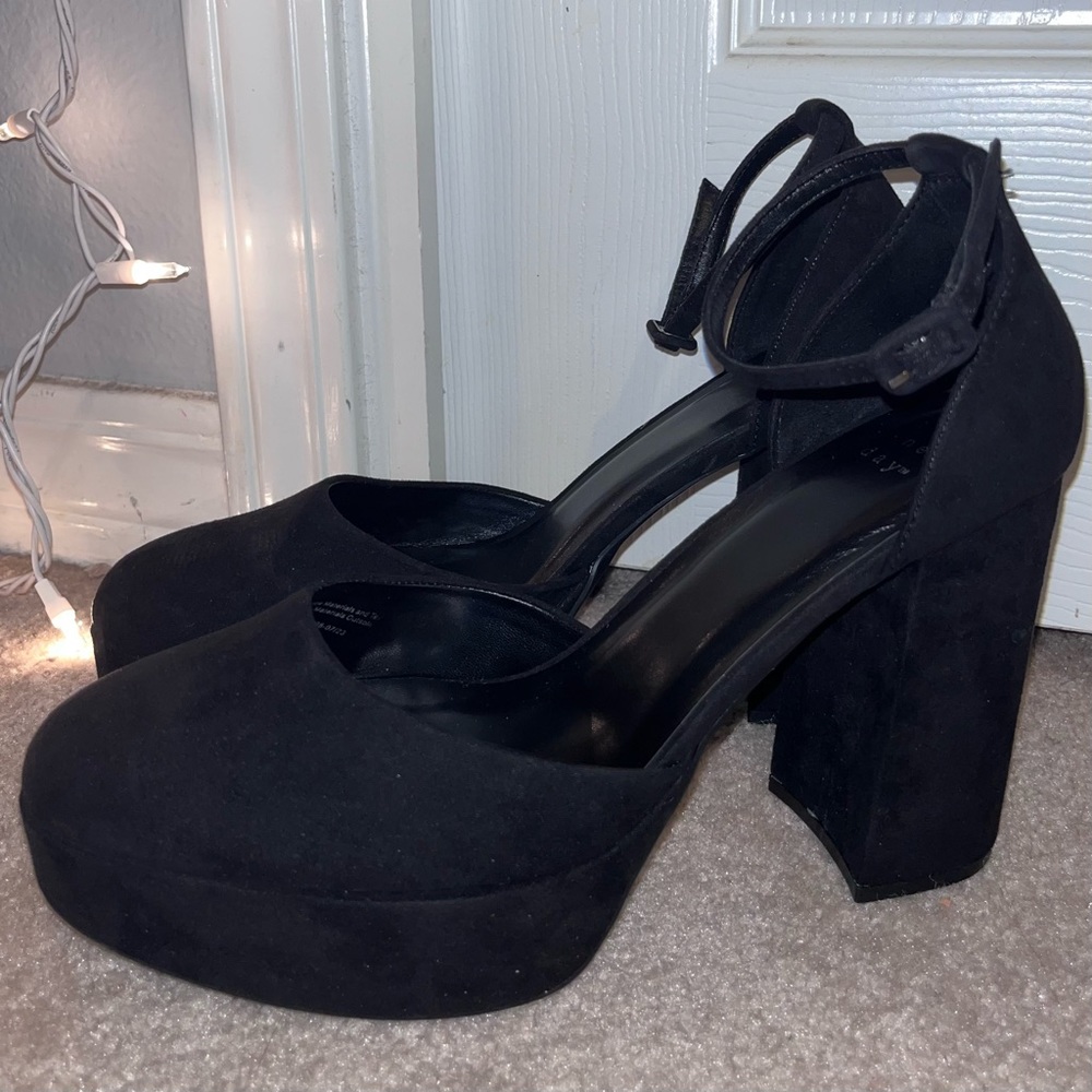 Women’s Black Platform Pumps - A Brand New Day Size 10